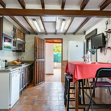 Ca Carmina كولونغا